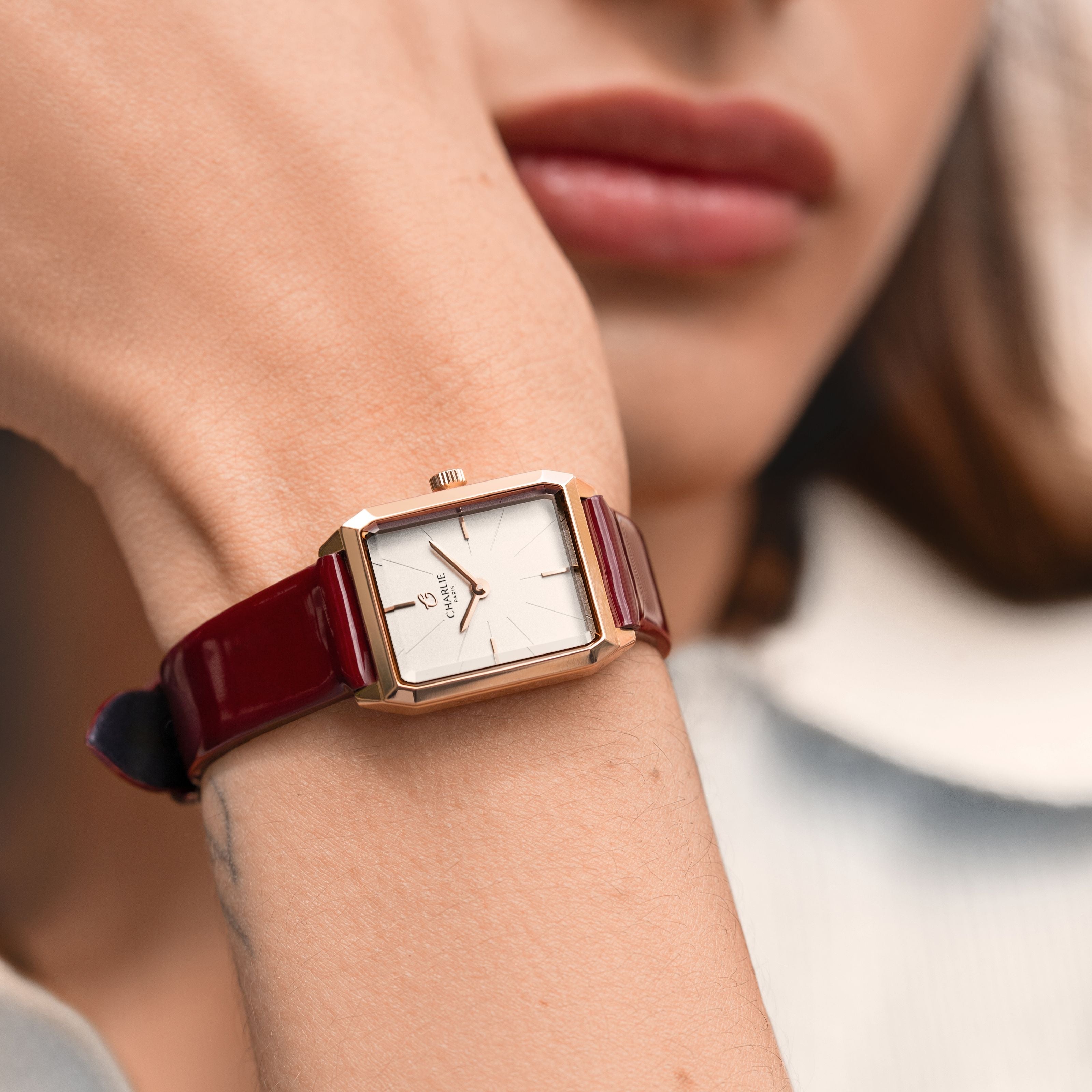 Bracelet cuir vernis bordeaux 14mm